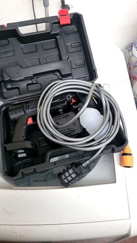 HydroPower™ - Revolutionary Cordless Pressure Washer photo review