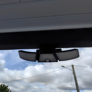 Three-sided solar light with motion sensor | SENSBEAM photo review