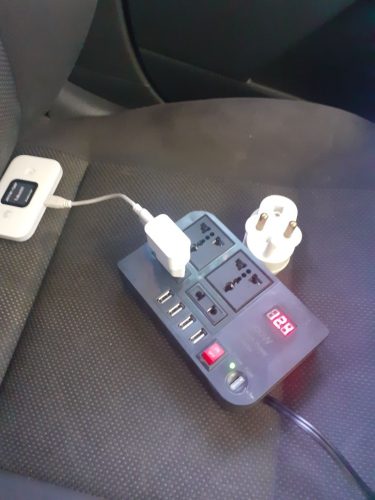 300W Car Power Inverter DC 12V to AC 220V with 4 USB Ports photo review