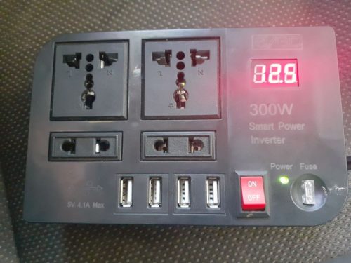 300W Car Power Inverter DC 12V to AC 220V with 4 USB Ports photo review