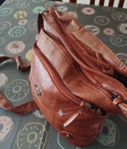 Vintage Leather Crossbody Bag, Multi-Pocket Elegant Shoulder Purse photo review