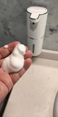 Automatic Touchless Foaming Soap Dispenser - USB Rechargeable & Waterproof photo review